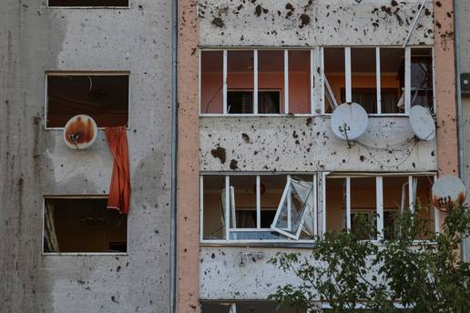 Dron pogodio zgradu u Moskvi i poremetio zračni promet. U ratu pola milijuna mrtvih i ranjenih