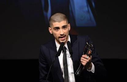 Promjenama nije kraj: Zayn Malik skratio svoju dugu kosu