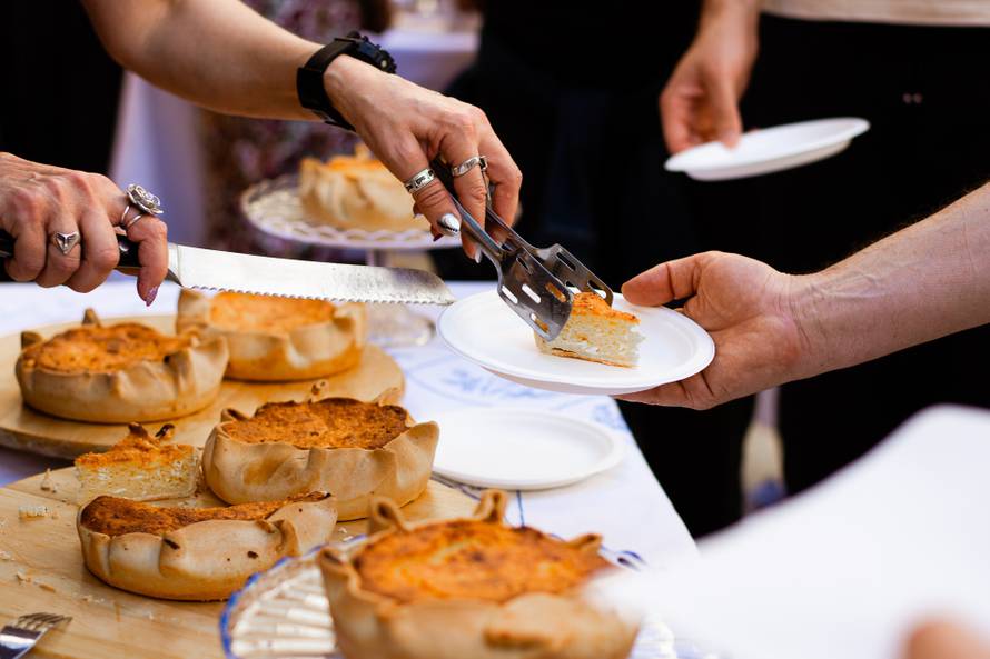 U Baškoj počinje festival Crna ovca: Čeka vas vrhunska janjetina i puno dobre zabave