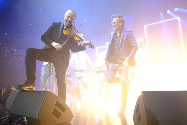 Gibonnijev drugi koncert u rasprodanoj Areni Zagreb 