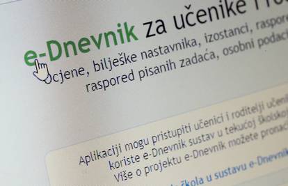 Roditelji u panici: E-dnevnik se cijeli dan ne može otvoriti...