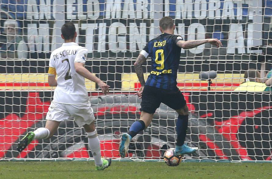 Football Soccer - Inter Milan v AC Milan - Italian Serie A