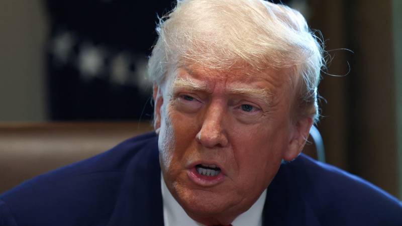 VIDEO Trump o trgovini s Kinom: Iskorištavaju nas, djeca će imati dvije lutke umjesto 30 15 pxl reu 300425 132026107 VGTUUIy