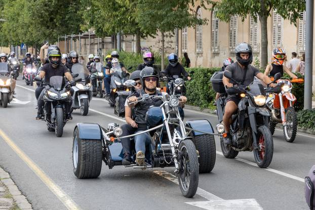 Defile kroz Pulu na najvećem susretu Croatia Bike Week