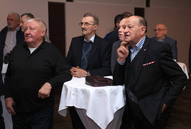 Zagreb: Izborni stožer predsjedničke kandidatkinje Branke Lozo u hotelu Aristos