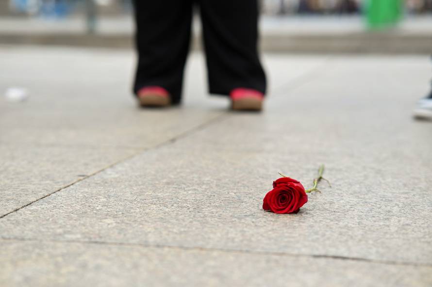 Zagreb: Tiha misa Arijane Lekić - Fridrih na glavnom gradskom trgu