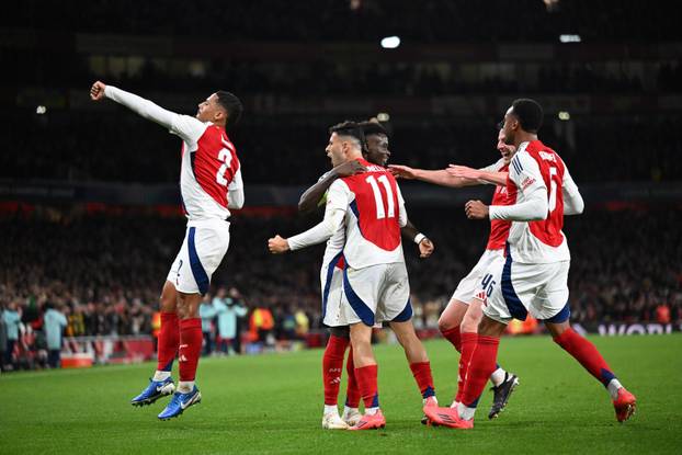 Champions League Football Arsenal v PSG 