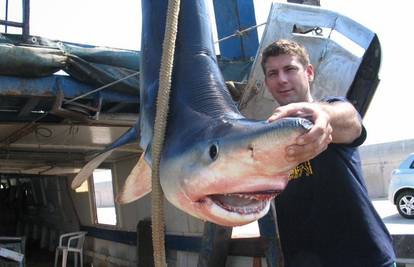 Ribari kod Jabuke ulovili morskog diva od 250 kila