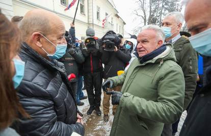 Dumbović: Hvala volonterima, a sad nam treba sustav koji će funkcionirati i stručni timovi