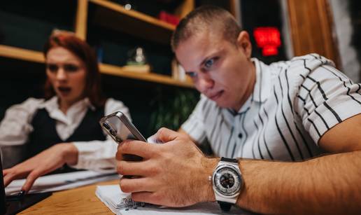 Zdrave o&ccaron;i u digitalnom dobu: Evo kako ih za&scaron;tititi od plavog svjetla i sa&ccaron;uvati dobar vid