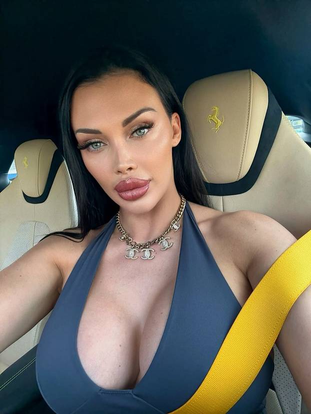 FOTO Aletta dolazi iz susjedne zemlje: Skinula se za magazin