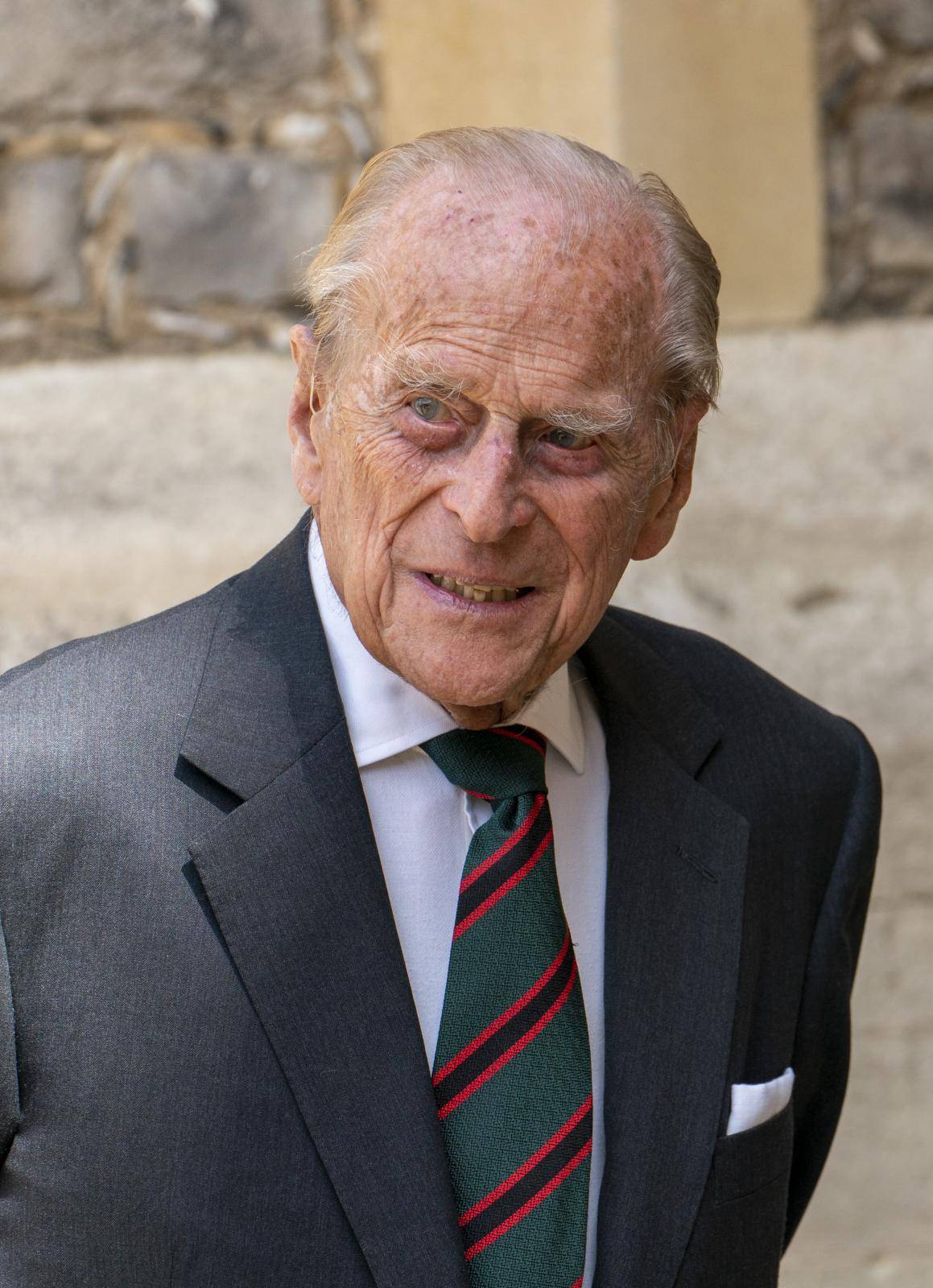 Prince Philip stops being Colonel of The Rifles