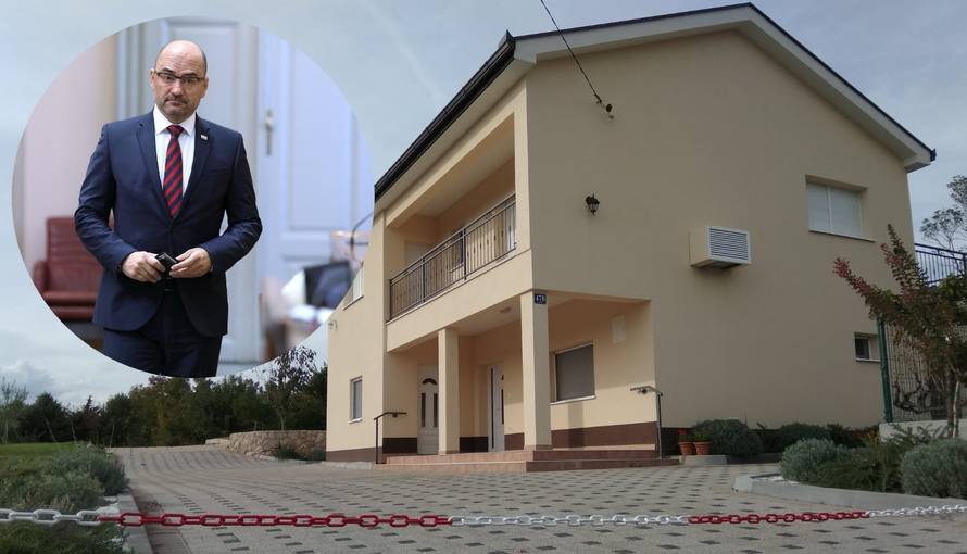 Vasini obiteljski dvori: Uredio kuću koju nije prijavio u kartici