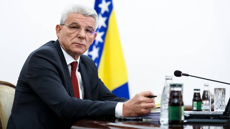 Džaferović tvrdi: Predsjednik Milanović je beznadežan slučaj