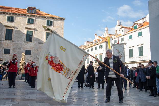 Dubrovnik: Spuštanjem barjaka sv. Vlaha i podizanjem državne zastave te misnim slavljem završila je ovogodišnja Festa svetog Vlaha