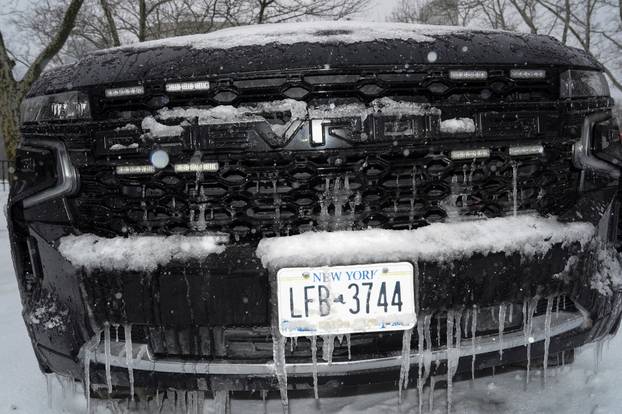 Major winter storm spreads across a large swath of the United States