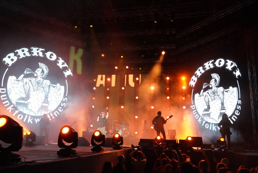 Brkovi za 24sata: Godinama smo na cesti, to je neotuđivi dio nas. Osjeti se to i u pjesmama