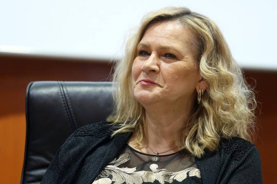 'Treba nam žestoka promjena, sa svim problemima na putu'