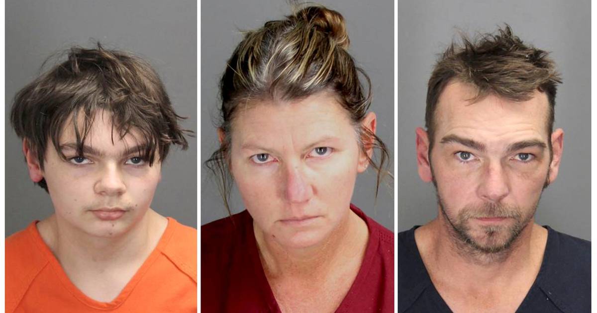 Parents sentenced to 10-15 years in prison after son kills four classmates at school