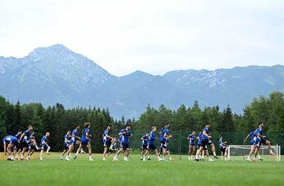 Trening nogometaša GNK Dinamo na ljetnim pripremama u Sloveniji