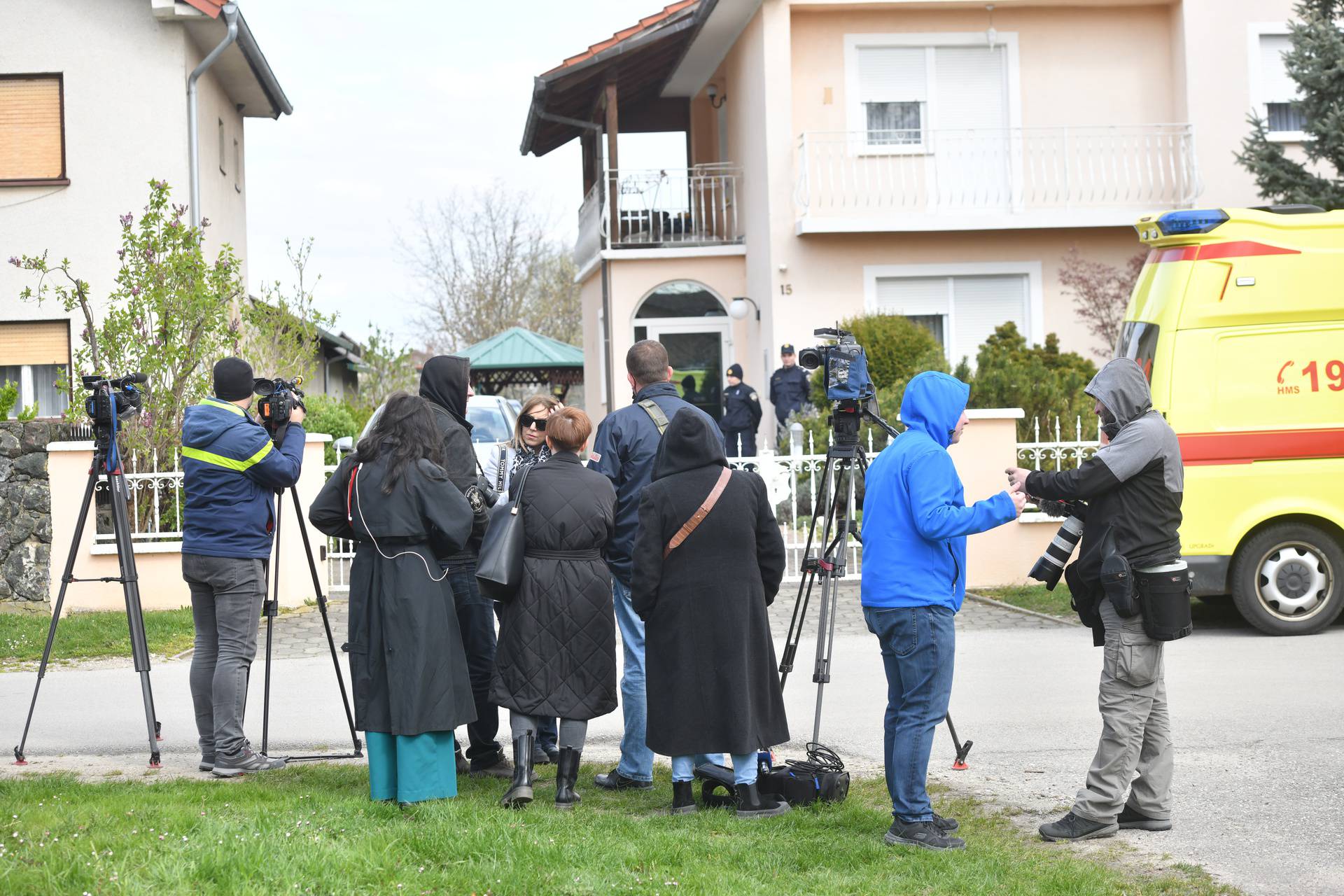 U Međimurju su u tijeku pretresi i uhićenja: Policija pred kućom Đure Horvata u Donjem Kraljevcu 