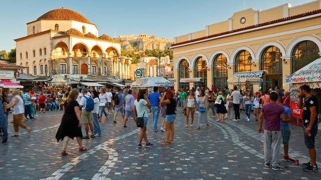 Grci ostaju bez kioska: 'Naše četvrti polako ostaju bez duše'