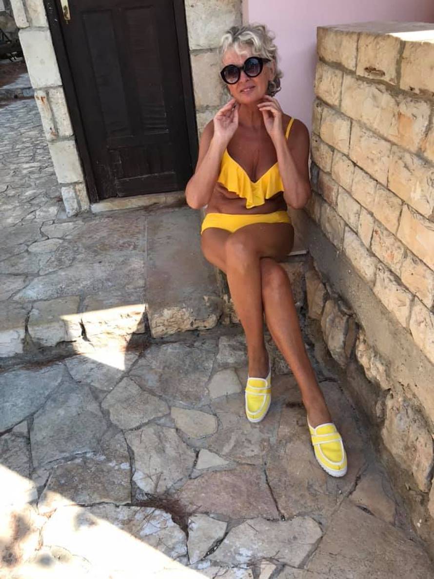 Tihana Harapin se skinula u 70-oj u bikini: 'Linija za naslovnicu'