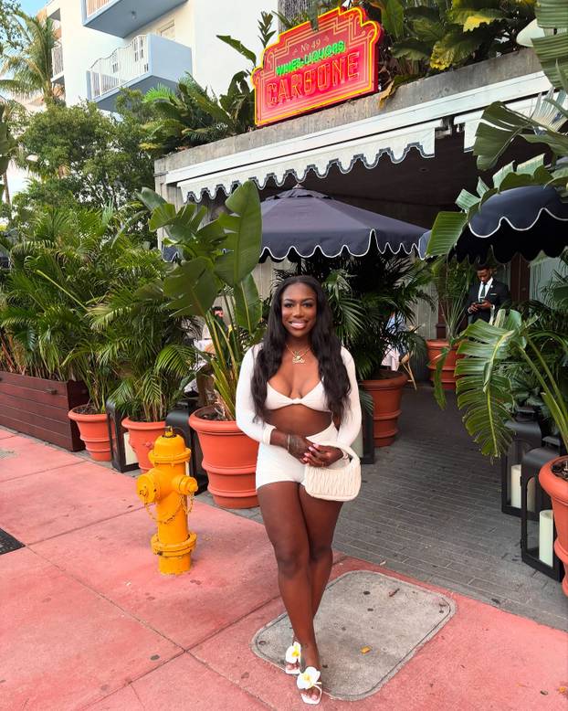 FOTO Protivnica Donne Vekić se nakon ozljede posvetila drugom poslu. Snima sadržaj za odrasle