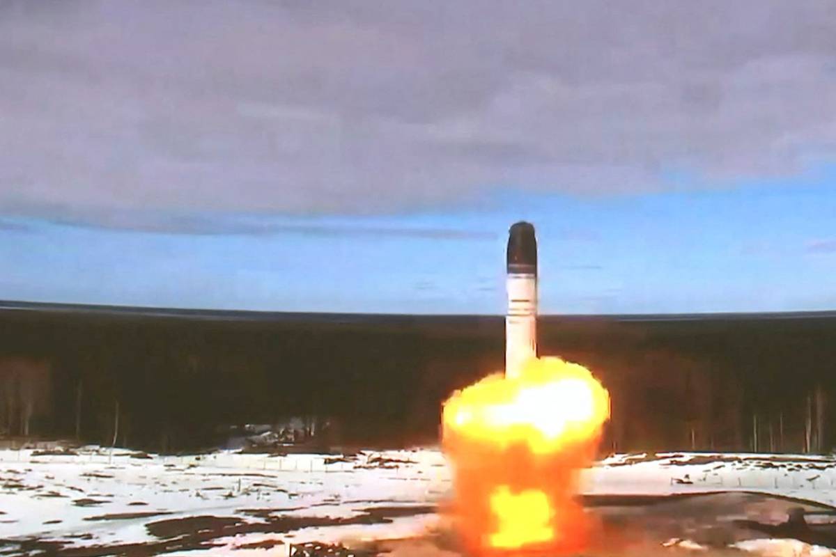 VIDEO Rusi lansirali Sotonu 2: Putinova raketa Sarmat teška je 100 tona, može uništiti i Teksas
