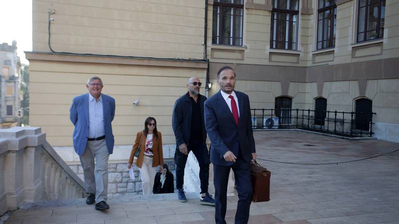 Svjedok na suđenju Obersnelu: 'Da sam znao za izmijenjene uvjete, nastavio bih licitirati'