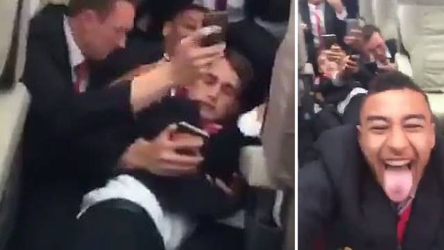Video iz busa: Unitedovi igrači legli su na pod tijekom napada