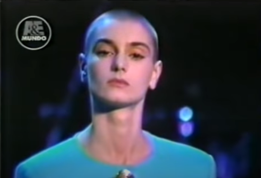 Sinead O'Connor cijeli je život brijala glavu: 'Bojala sam se. Bilo je opasno biti lijepa...'