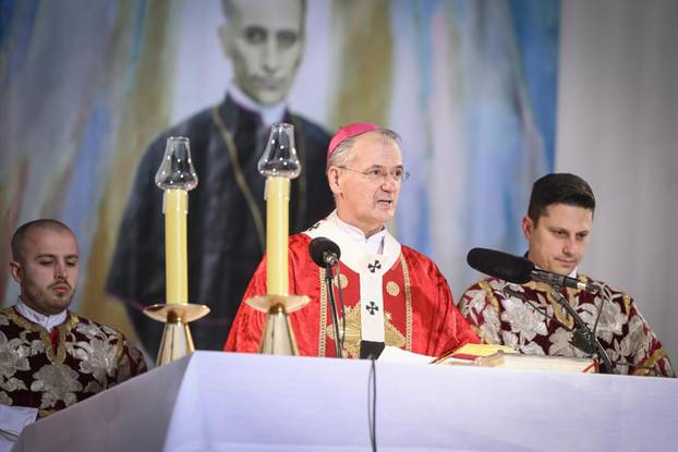 Zagreb: Nadbiskup Dražen Kutleša predvodio misu na  blagdan bl. Alojzija Stepinca
