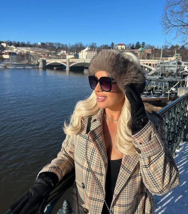 Imala je toliko kilograma da ju je zaručnik ostavio: Zainatila se i postala miss Velike Britanije