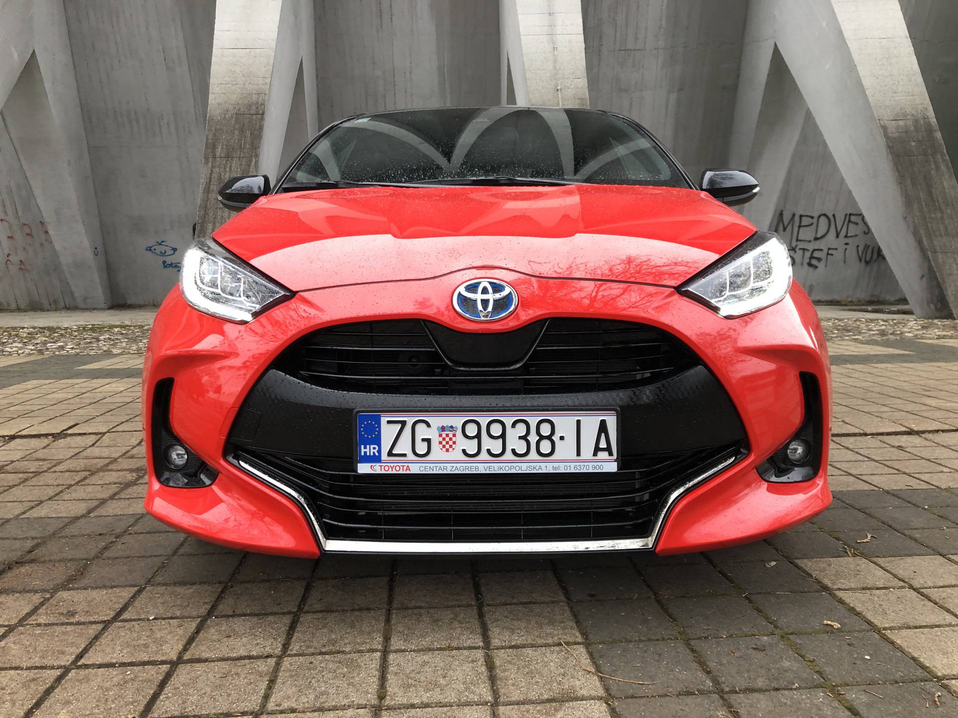 Testirali smo novu Toyotu Yaris: Teško može bolje od ovoga