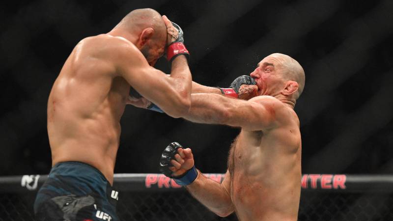 UFC spektakl u SAD-u! Rus je izgubio prvi put u karijeri: 'Nije normalan i je*eni je divljak'