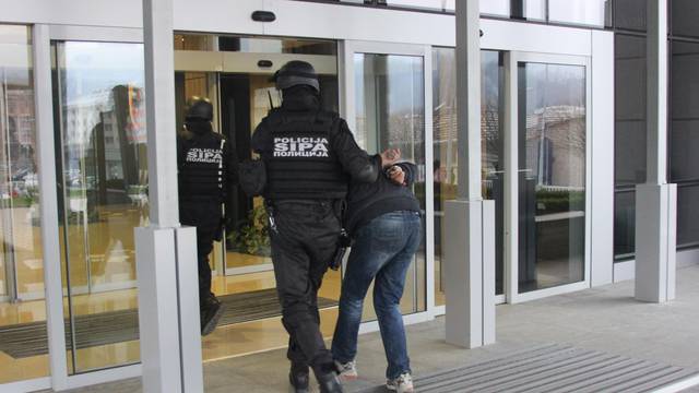 SIPA uhitila dvojicu terorista M.S. (44) i O.A.K. (46)  u BiH