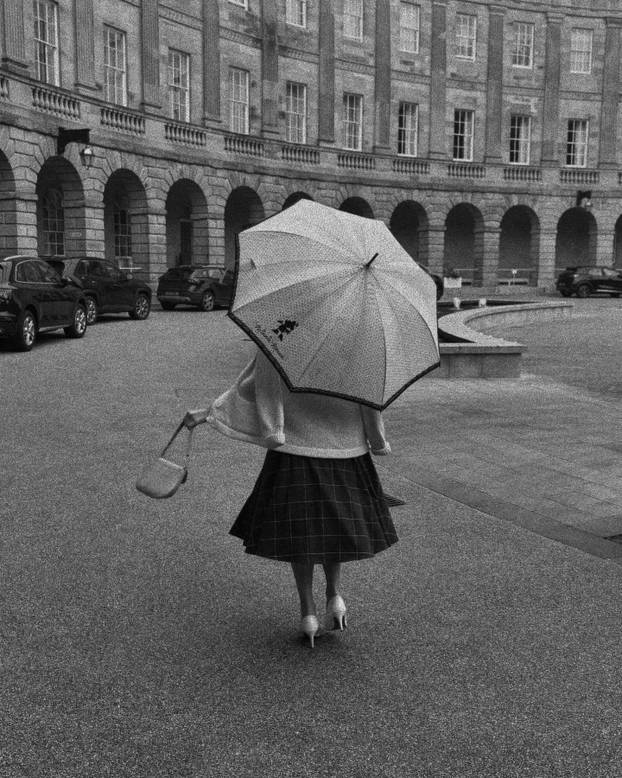 FOTO Mlada ljepotica obožava vintage stil - u retro krpicama donosi seksepil iz 1950-ih