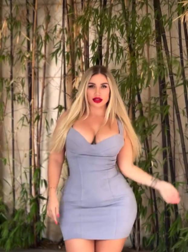 FOTO Mlada mama pokazala sve: Pogledajte zašto je Alina hit na društvenim mrežama...