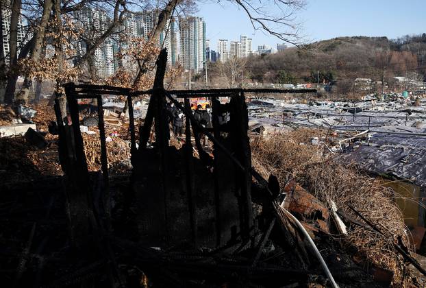 Fire at Guryong village, in Seoul