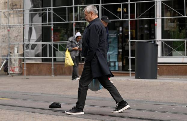 Zagreb: Dinko Čutura prosetao gradom