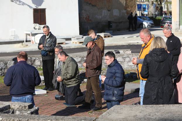 Tiha misa Arijane Leki? Fridrih i Inicijative Feministika u Karlovcu