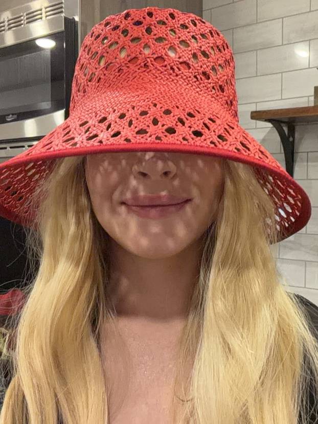 FOTO Lindsay Lohan danas je neprepoznatljiva, pogledajte kako se mijenjala kroz godine