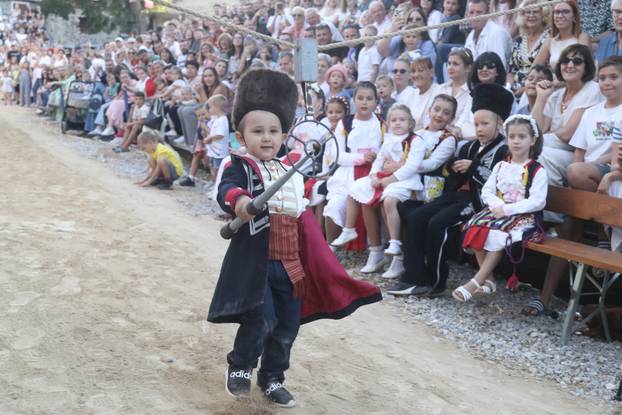 Brnaze: 70. Vučkovića dječja alka