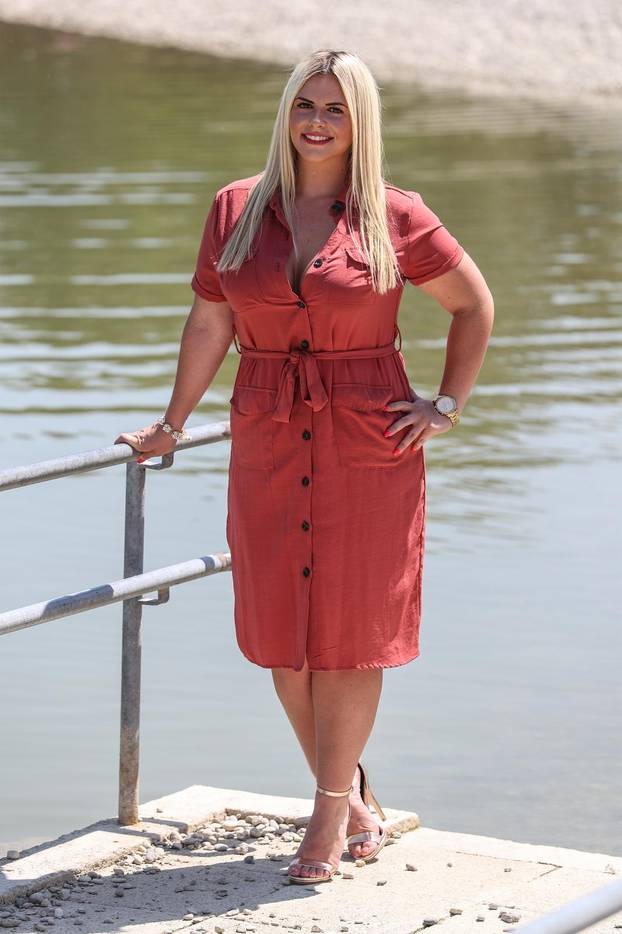 FOTO Sjećate se Nine Martine iz 'Života na vagi'? Uskoro se udaje, a evo kako sada izgleda