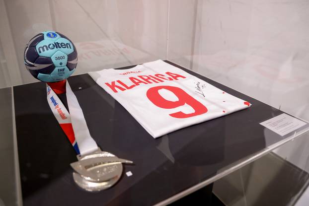 Zadar: Otvorenje izložbi iz ciklusa "ZADAR KAŽE DA SPORTU"