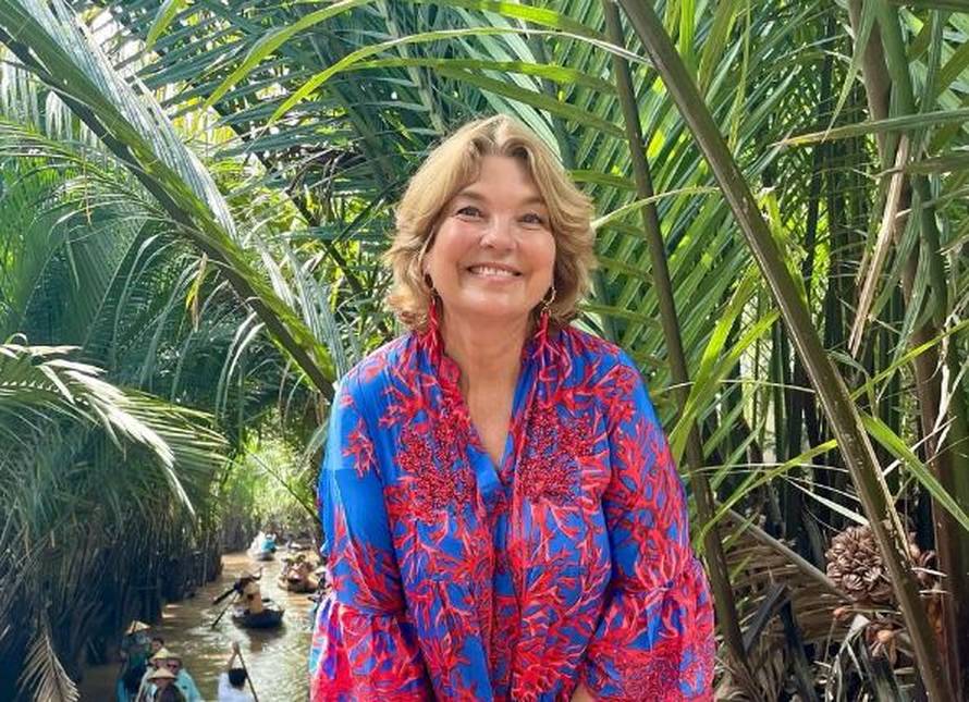 Bivša voditeljica podijelila fotku na kojoj grli Thompsona: Voljela sam tog Marka, ali i tu Karmelu