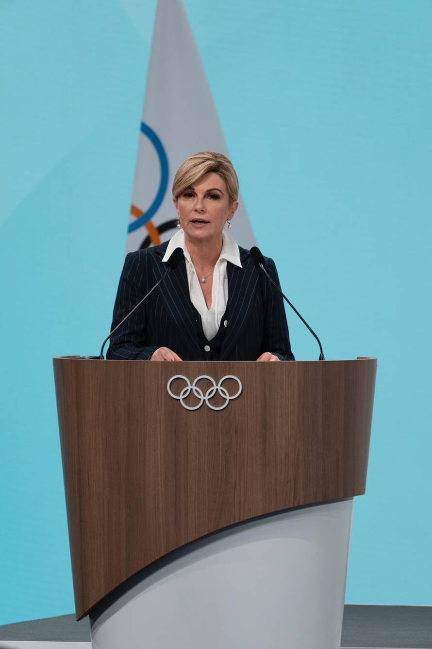 Kolinda se uoči otvorenja ZOI '26. družila s JD Vanceom: 'Bio je ugodan, ušuljao se na tribine'