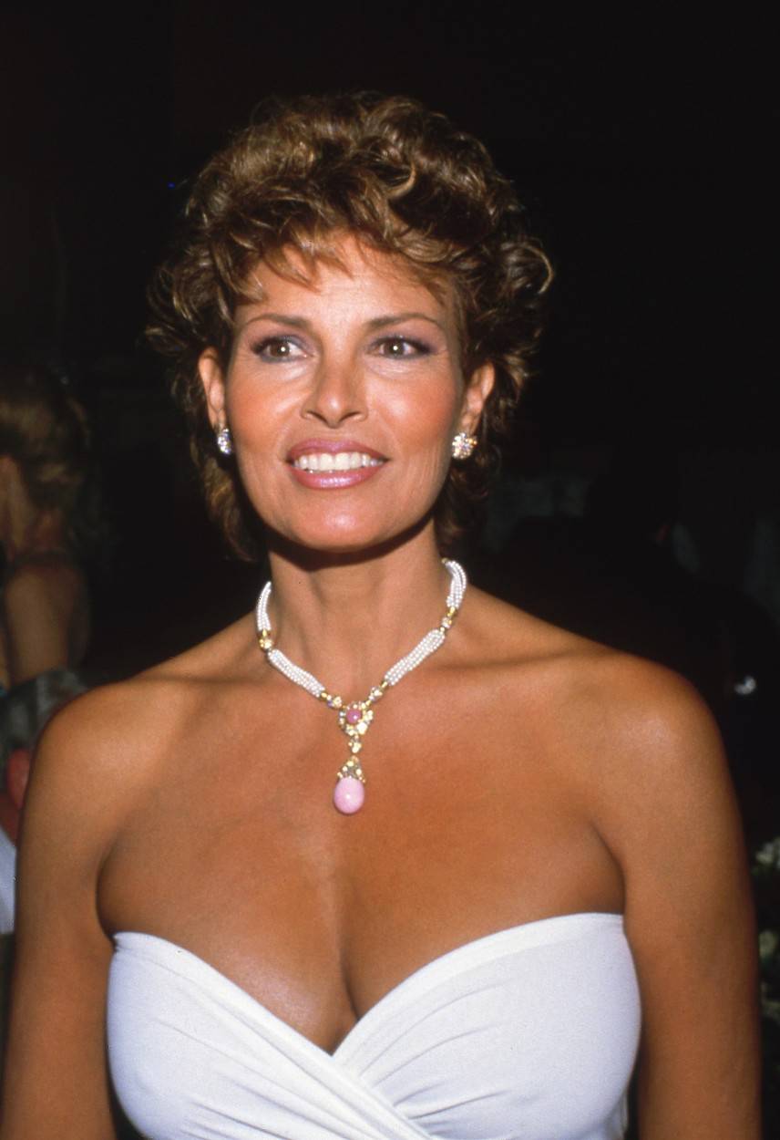 Hollywood megastar Raquel Welch has passed away **FILE PHOTOS**