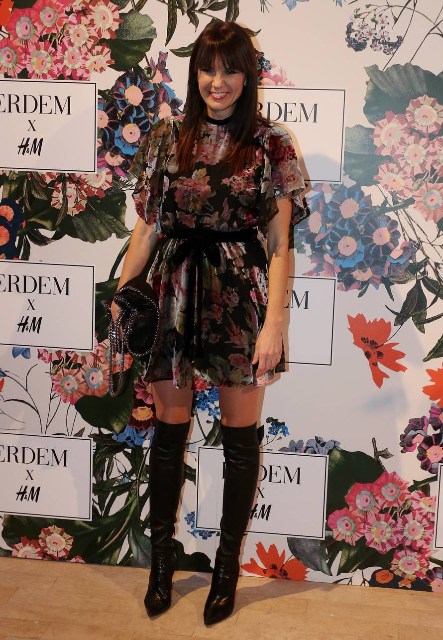 Rozga se isprsila, a Borna je pokazala previše u prozirnom